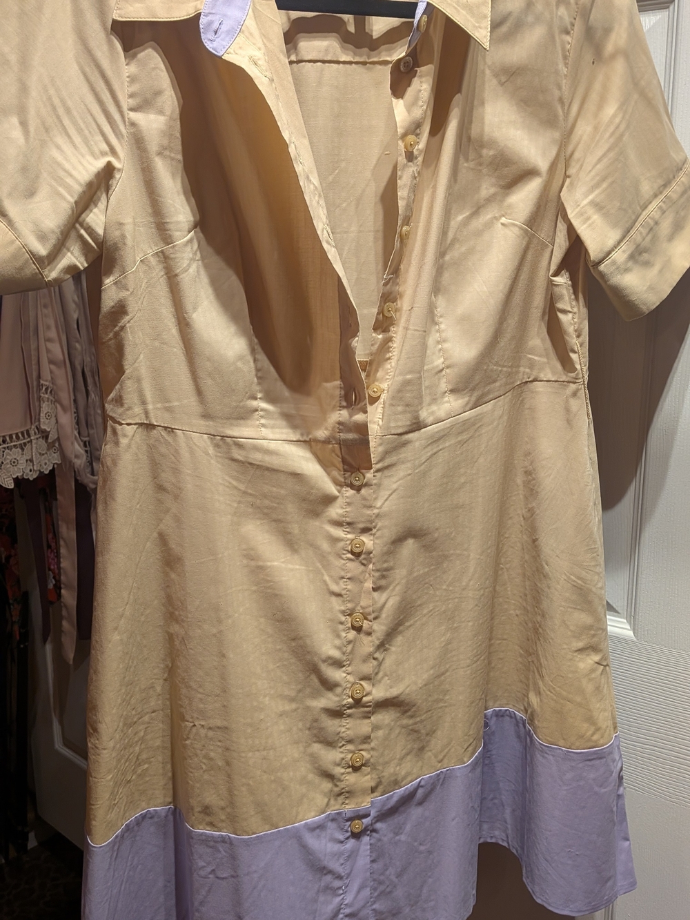 Isaac Mizrahi Beige and Lilac Colorblock Short Sleeve Button Up Dress